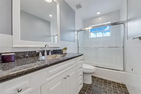 9600 SW 77th Street Miami FL 33173