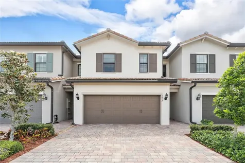 4852 San Fratello Circle Lake Worth FL 33467