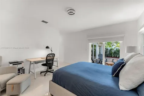 14916 SW 139th Place Miami FL 33186