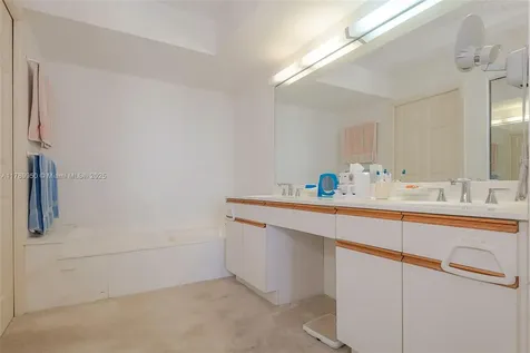 3530 Mystic Pointe Drive Aventura FL 33180