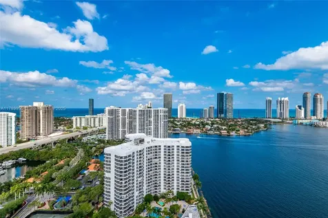 3530 Mystic Pointe Drive Aventura FL 33180