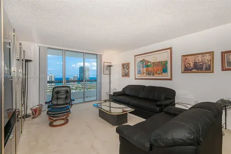 3530 Mystic Pointe Drive Aventura FL 33180