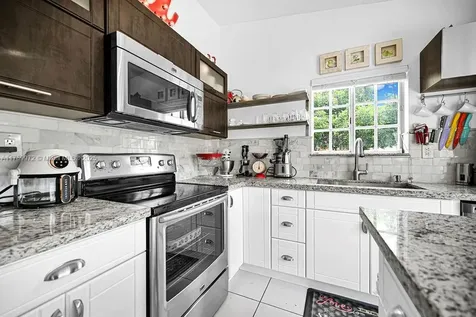 3864 SW 145th Avenue Miami FL 33175