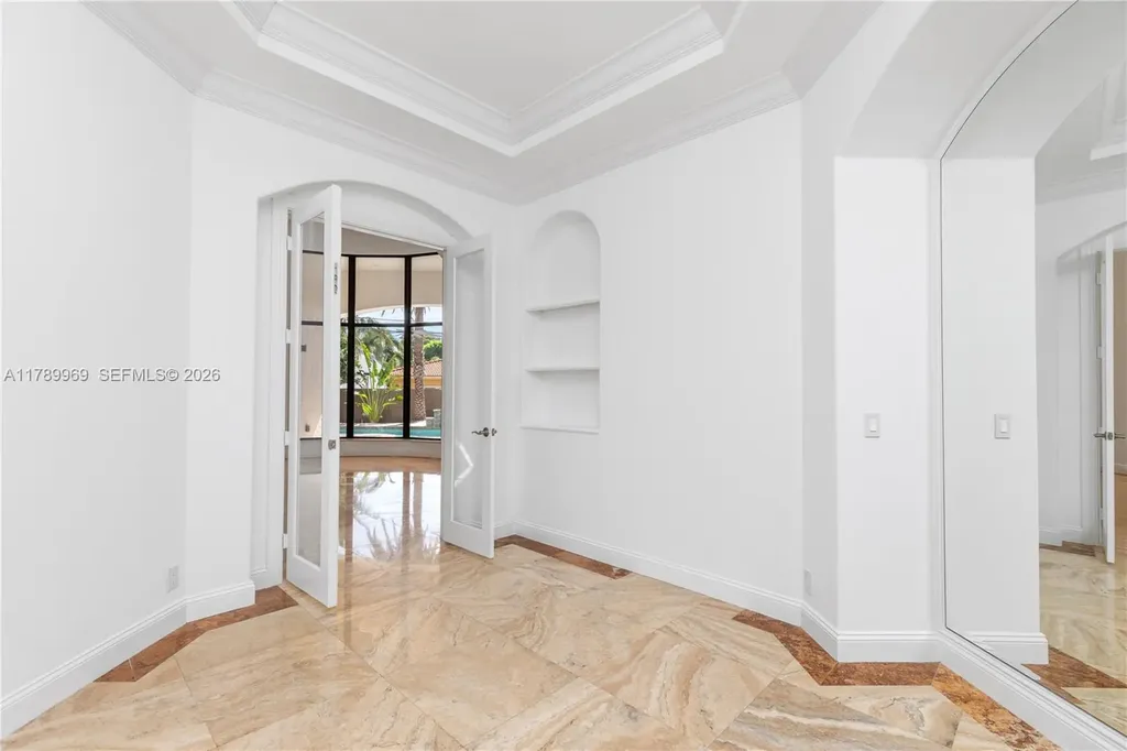 260 NE Wavecrest Court Boca Raton FL 33432