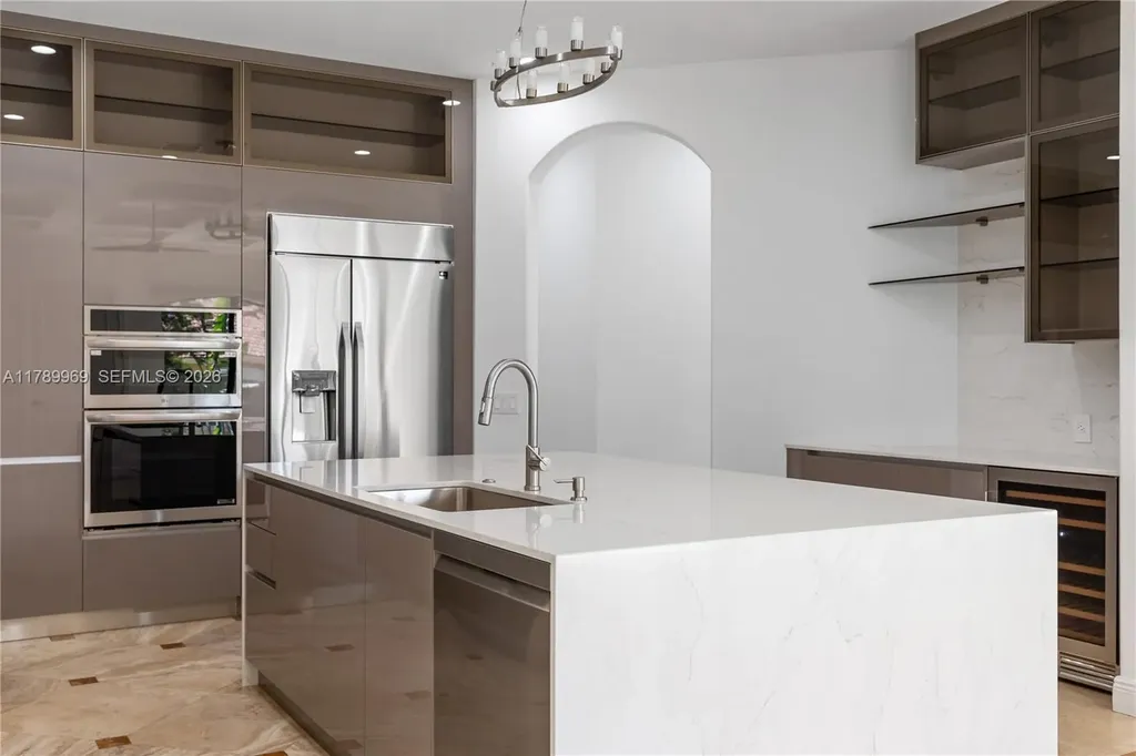 260 NE Wavecrest Court Boca Raton FL 33432