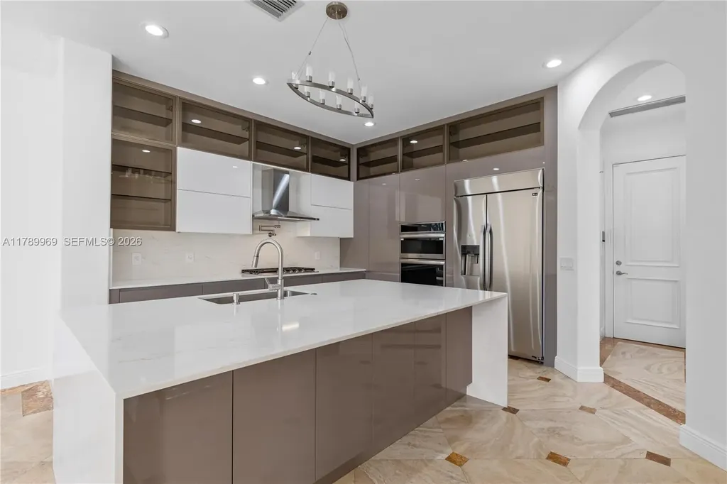 260 NE Wavecrest Court Boca Raton FL 33432