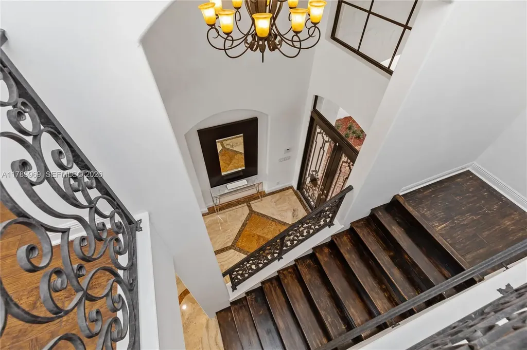 260 NE Wavecrest Court Boca Raton FL 33432