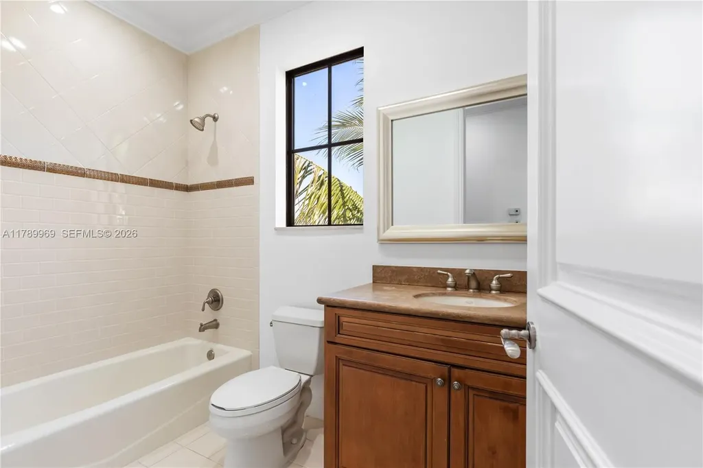 260 NE Wavecrest Court Boca Raton FL 33432