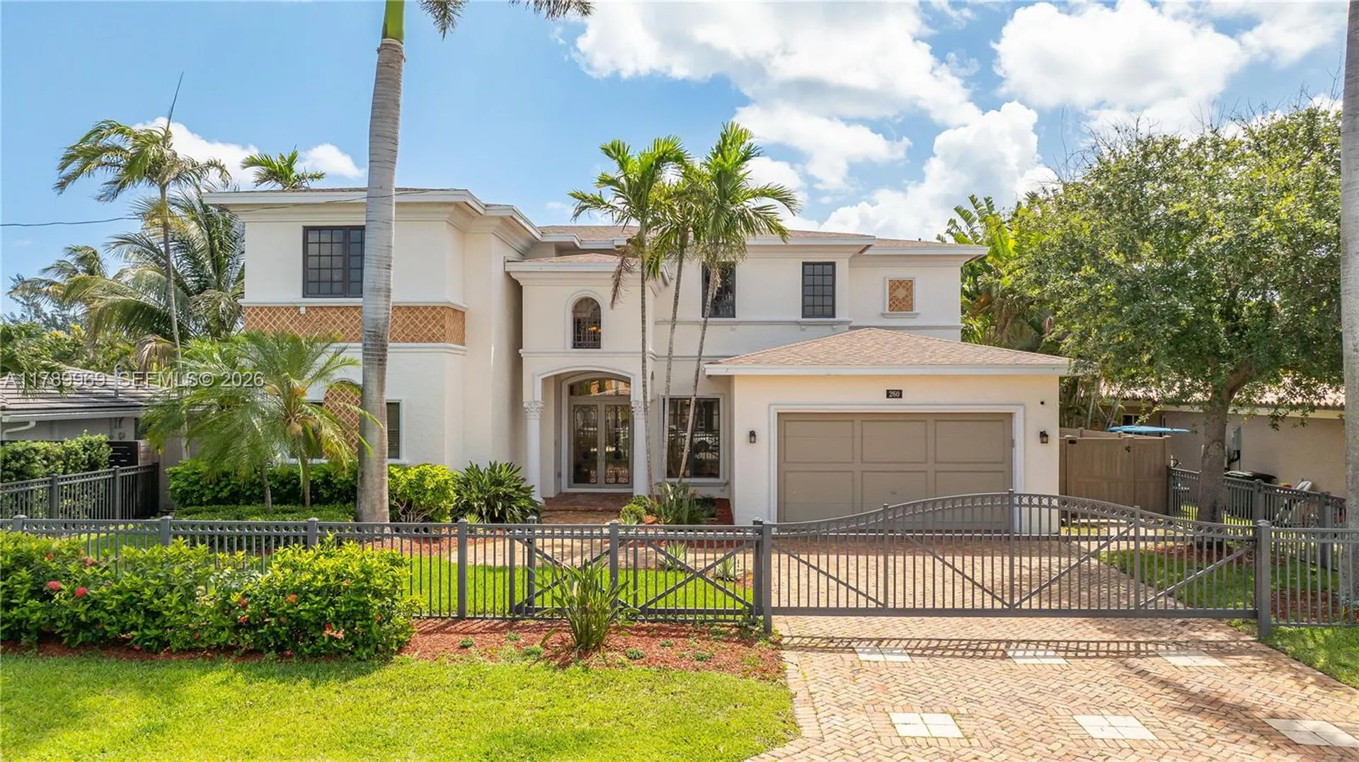 260 NE Wavecrest Court Boca Raton FL 33432