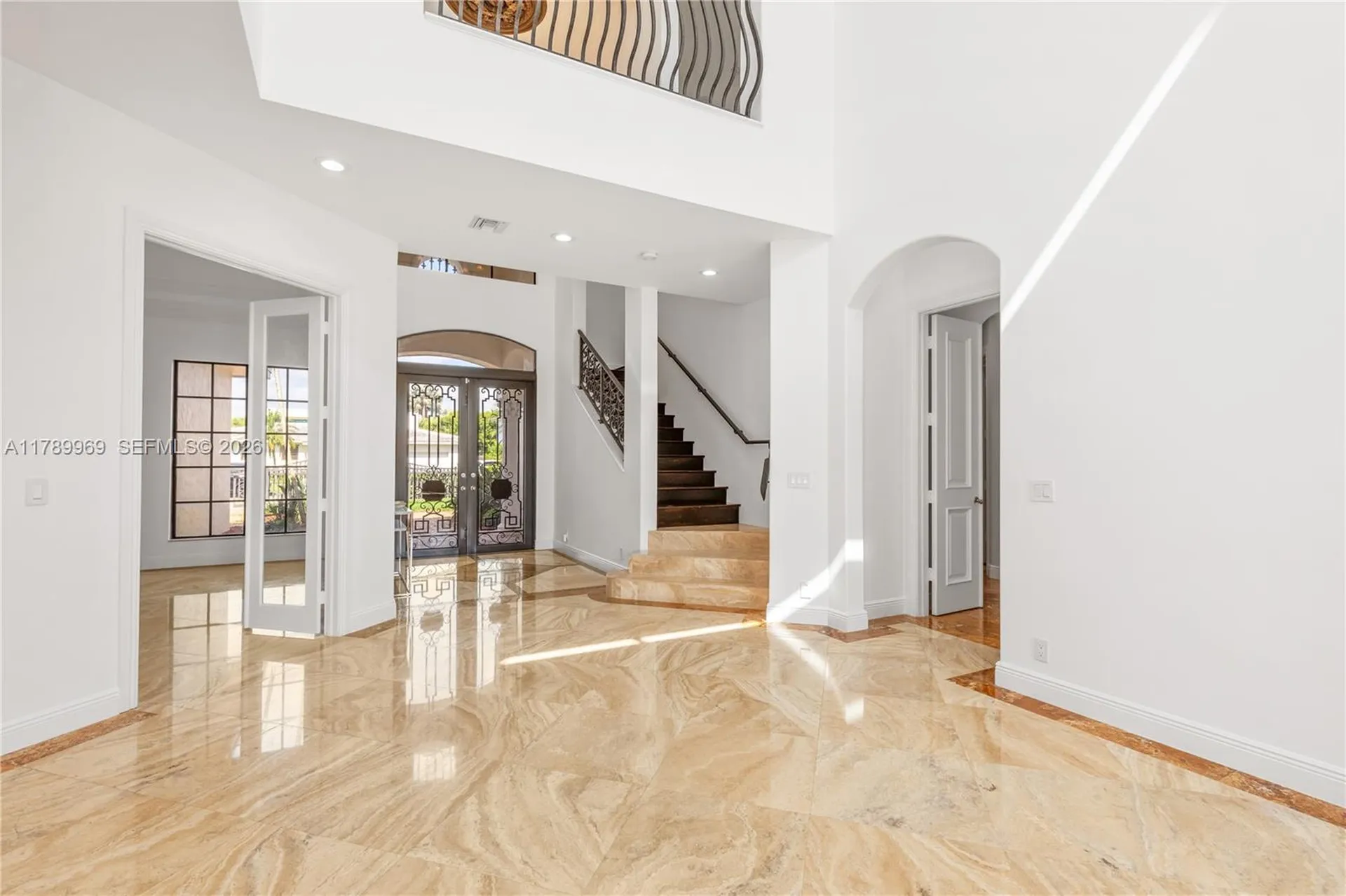 260 NE Wavecrest Court Boca Raton FL 33432