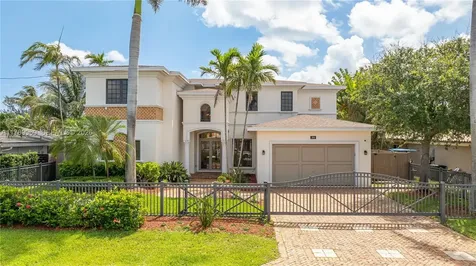 260 NE Wavecrest Court Boca Raton FL 33432