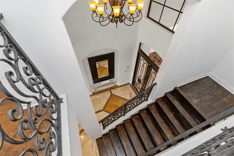 260 NE Wavecrest Court Boca Raton FL 33432