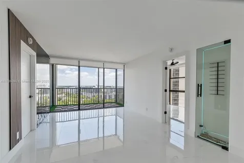 20335 W Country Club Drive Aventura FL 33180