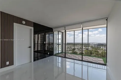 20335 W Country Club Drive Aventura FL 33180