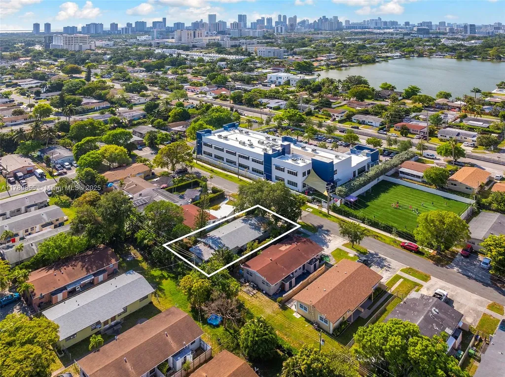 504 SW 10th Street Hallandale Beach FL 33009
