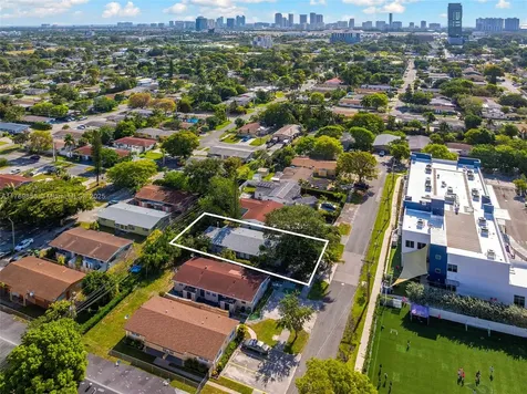 504 SW 10th Street Hallandale Beach FL 33009