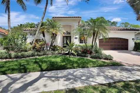 3082 Lakewood Circle Weston FL 33332