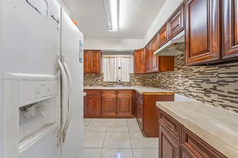 744 NW 7th Street Hallandale Beach FL 33009