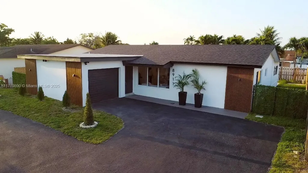 8911 NW 7th Court Pembroke Pines FL 33024