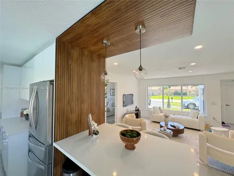 8911 NW 7th Court Pembroke Pines FL 33024