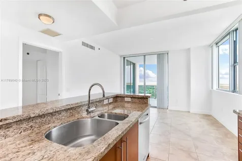 2641 N Flamingo Road Sunrise FL 33323