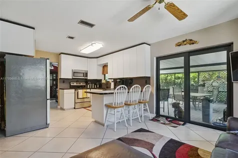 16674 SW 93rd Court Palmetto Bay FL 33157