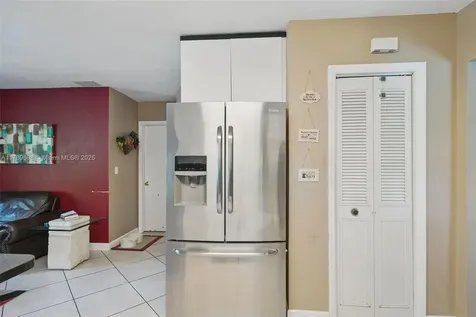 16674 SW 93rd Court Palmetto Bay FL 33157