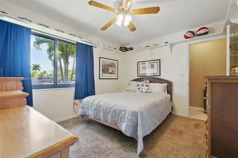 16674 SW 93rd Court Palmetto Bay FL 33157