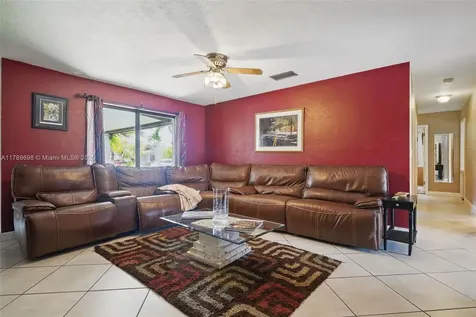 16674 SW 93rd Court Palmetto Bay FL 33157