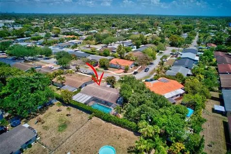 16674 SW 93rd Court Palmetto Bay FL 33157