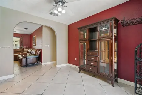 16674 SW 93rd Court Palmetto Bay FL 33157