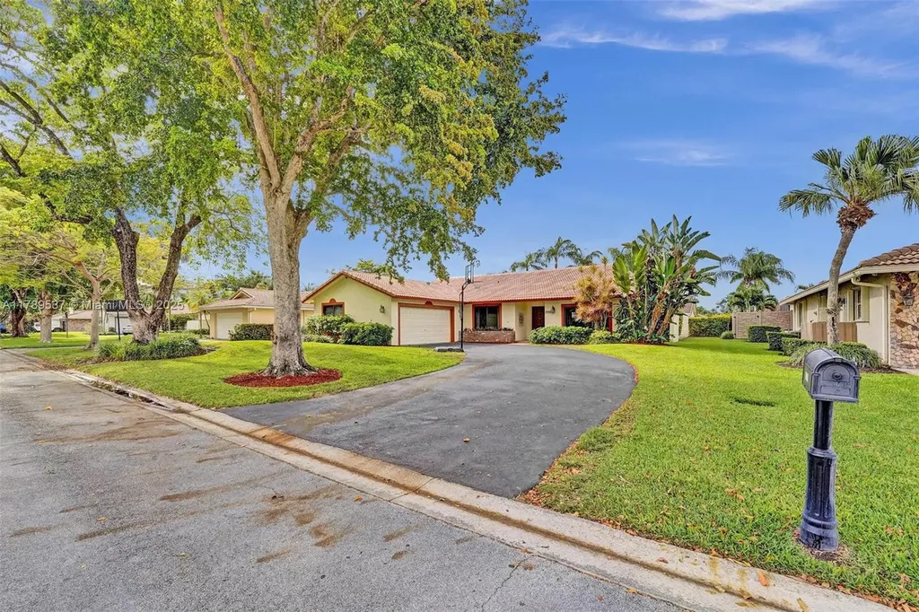 9780 NW 5th Court Coral Springs FL 33071