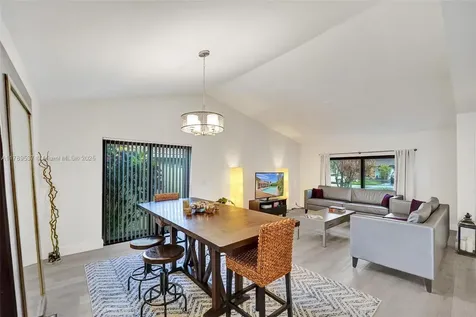 9780 NW 5th Court Coral Springs FL 33071