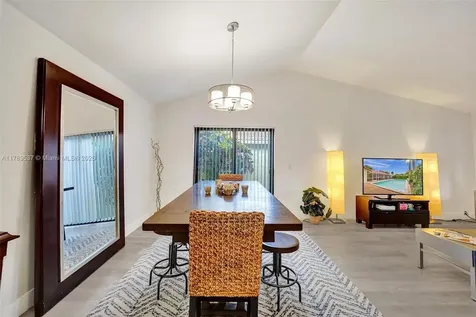 9780 NW 5th Court Coral Springs FL 33071