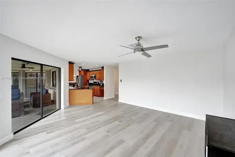 9780 NW 5th Court Coral Springs FL 33071