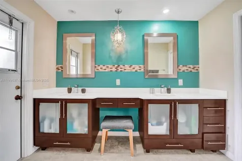 9780 NW 5th Court Coral Springs FL 33071