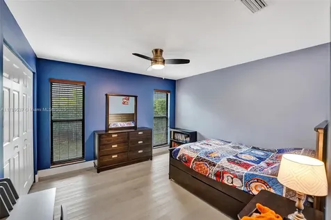 9780 NW 5th Court Coral Springs FL 33071