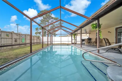 5440 Benjamin Avenue Boynton Beach FL 33472