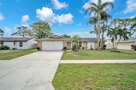 5440 Benjamin Avenue Boynton Beach FL 33472