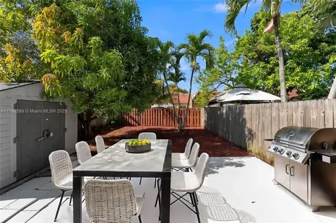 10375 SW 154th Circle Court Miami FL 33196