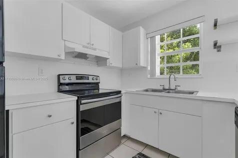 10375 SW 154th Circle Court Miami FL 33196