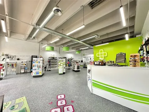 2100 NW 107th Avenue Sweetwater FL 33172