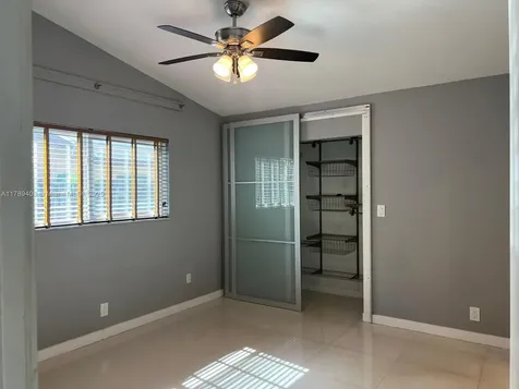 7522 SW 6th Street North Lauderdale FL 33068
