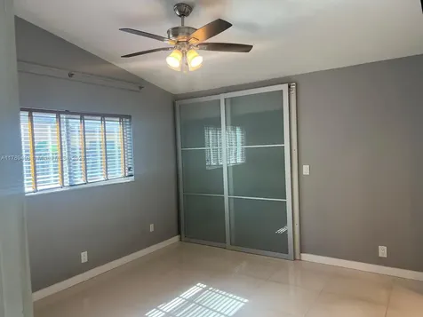 7522 SW 6th Street North Lauderdale FL 33068