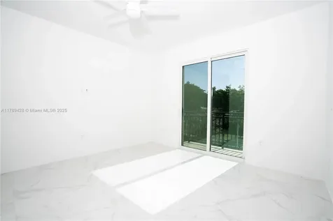 900 SW 24th Road Miami FL 33129