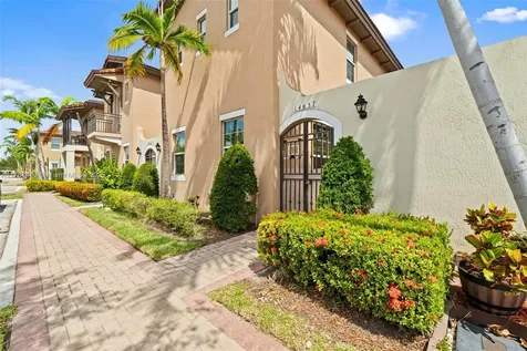 14637 SW 15th Street Pembroke Pines FL 33027