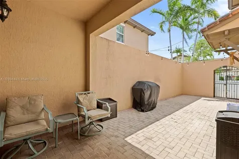 14637 SW 15th Street Pembroke Pines FL 33027