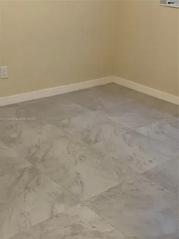 17051 NE 23rd Avenue North Miami Beach FL 33160
