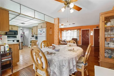 2730 SW 66th Terrace Miramar FL 33023