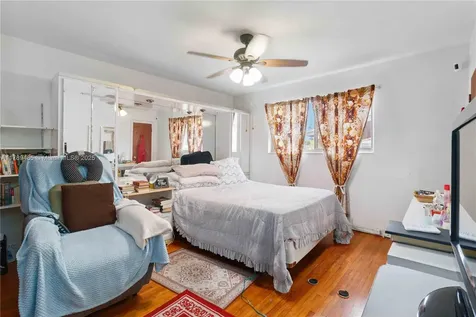 2730 SW 66th Terrace Miramar FL 33023